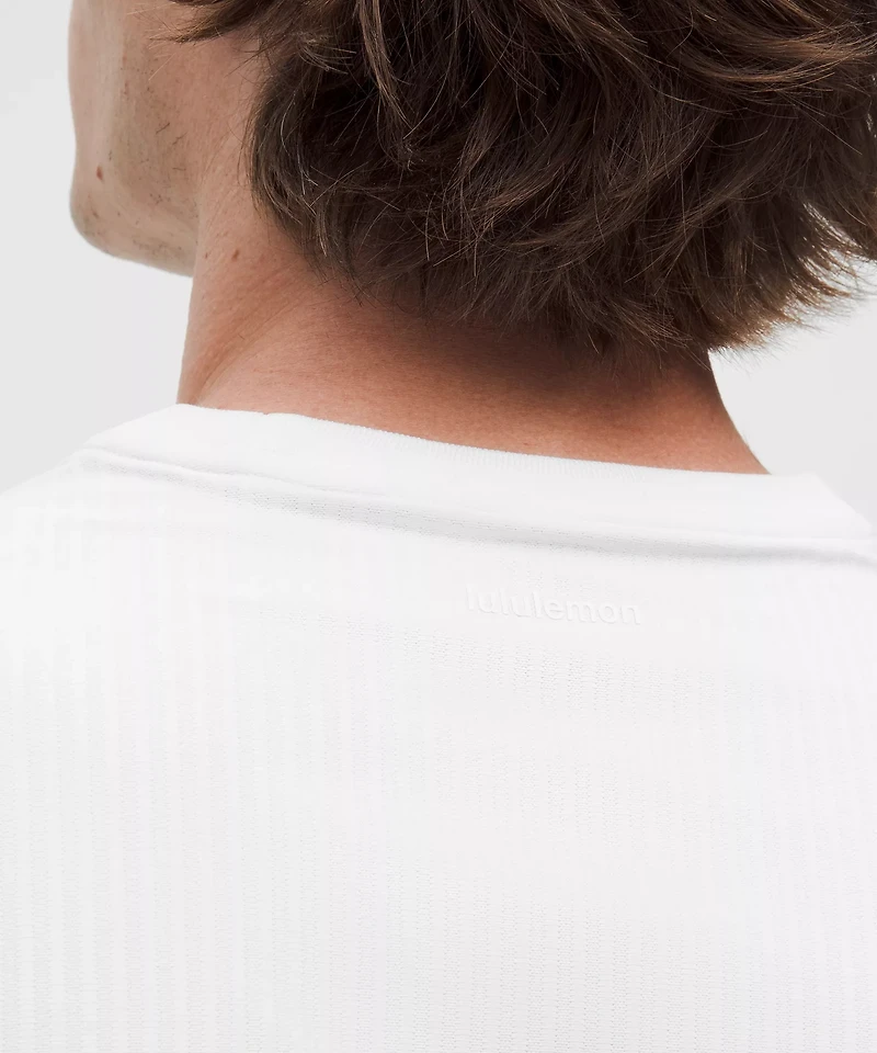 UV-Protective Striped Mesh Tennis T-Shirt | Men's Short Sleeve Shirts & Tee's