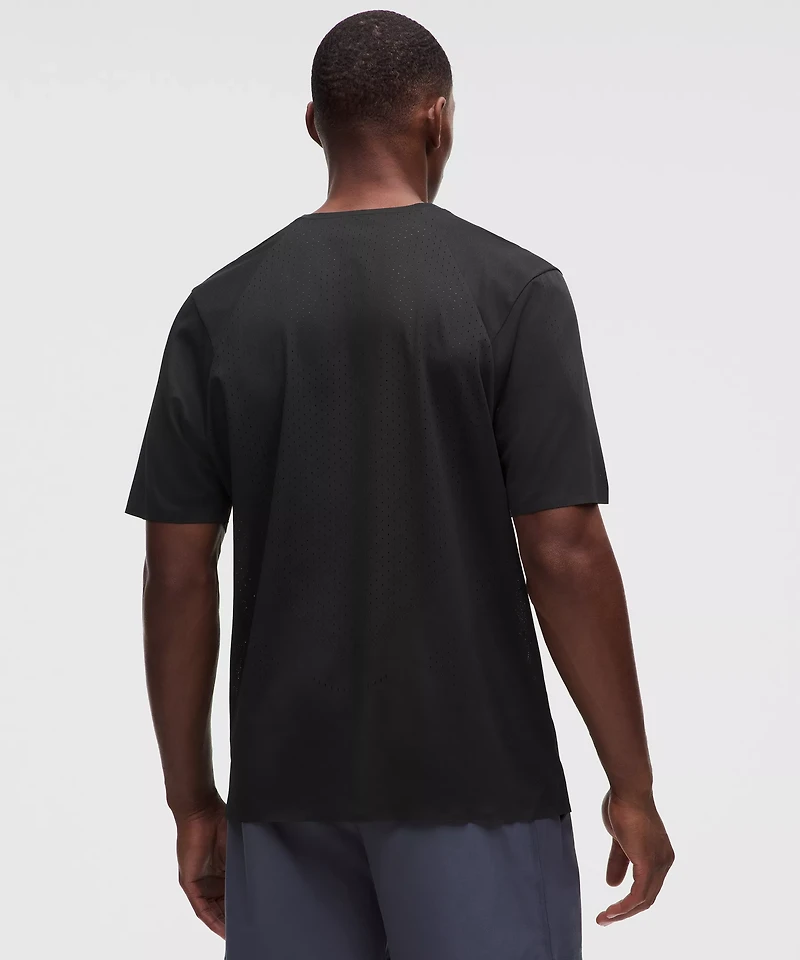 Men's Fast and Free Short-Sleeve Shirt *Race Length