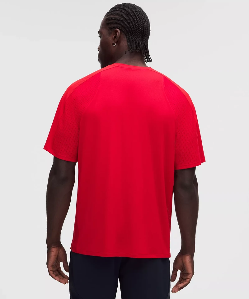 UV-Protective Mesh Panelled Tennis Shirt