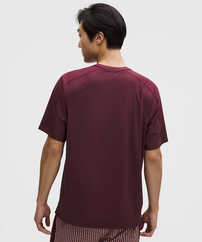 UV-Protective Mesh Panelled Tennis Shirt