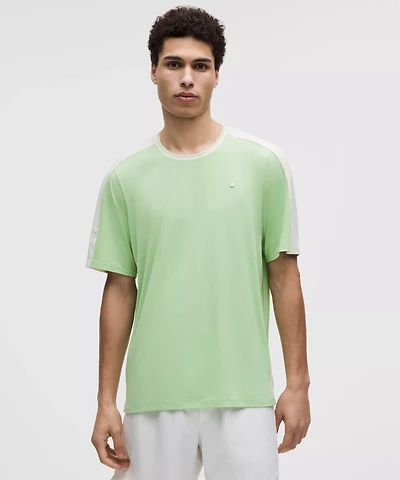 UV-Protective Mesh Panelled Tennis Shirt