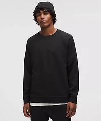 Smooth Spacer Classic-Fit Crew