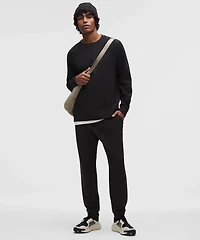 Smooth Spacer Classic-Fit Crew