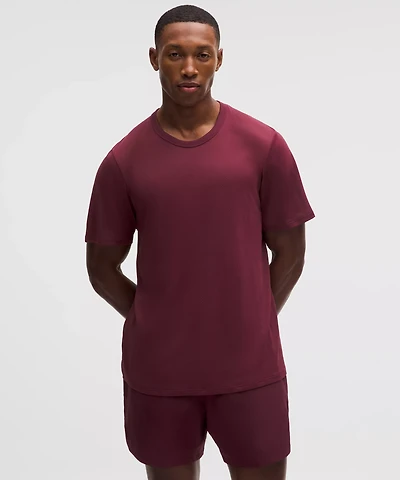 Men's Fast and Free Short-Sleeve Shirt *Perforated Stripe