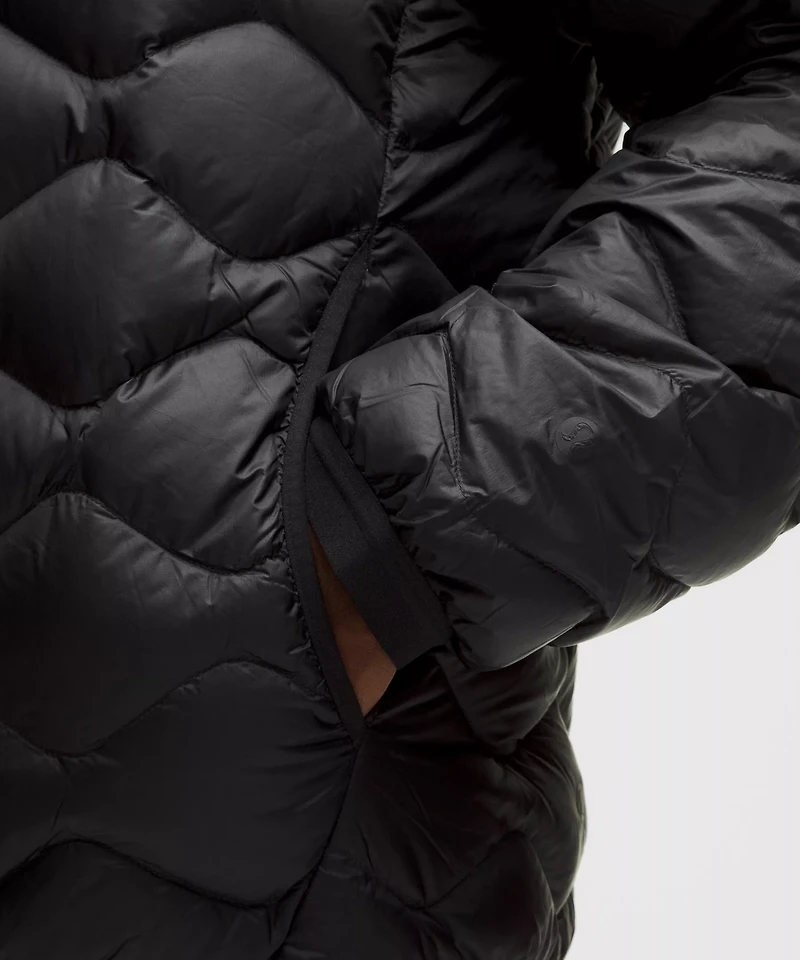 Featherweight 900-Down-Fill Quilted Hooded Jacket
