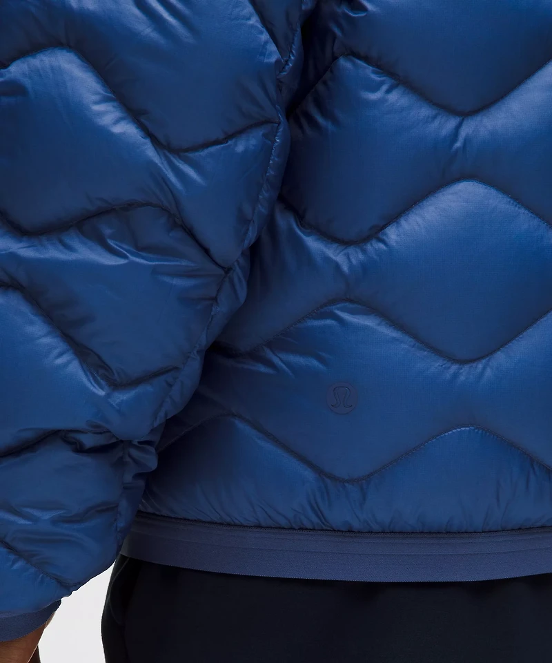 Featherweight 900-Down-Fill Quilted Hooded Jacket