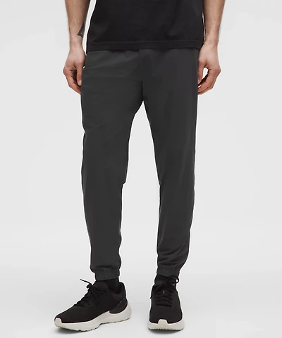 Surge Jogger *Regular | Men's Joggers