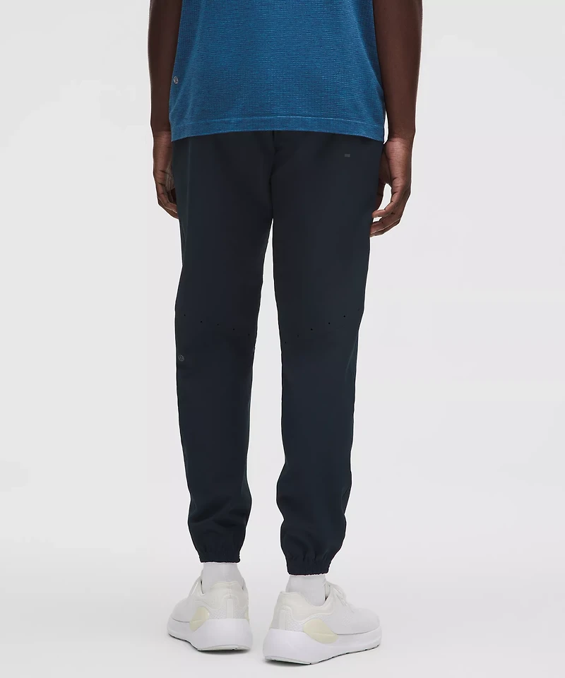 License to Train Jogger *Regular | Men's Joggers