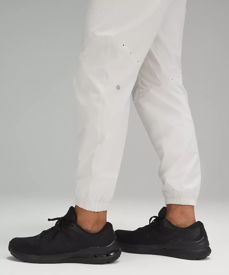 License to Train Jogger *Regular | Men's Joggers