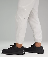 License to Train Jogger *Regular | Men's Joggers
