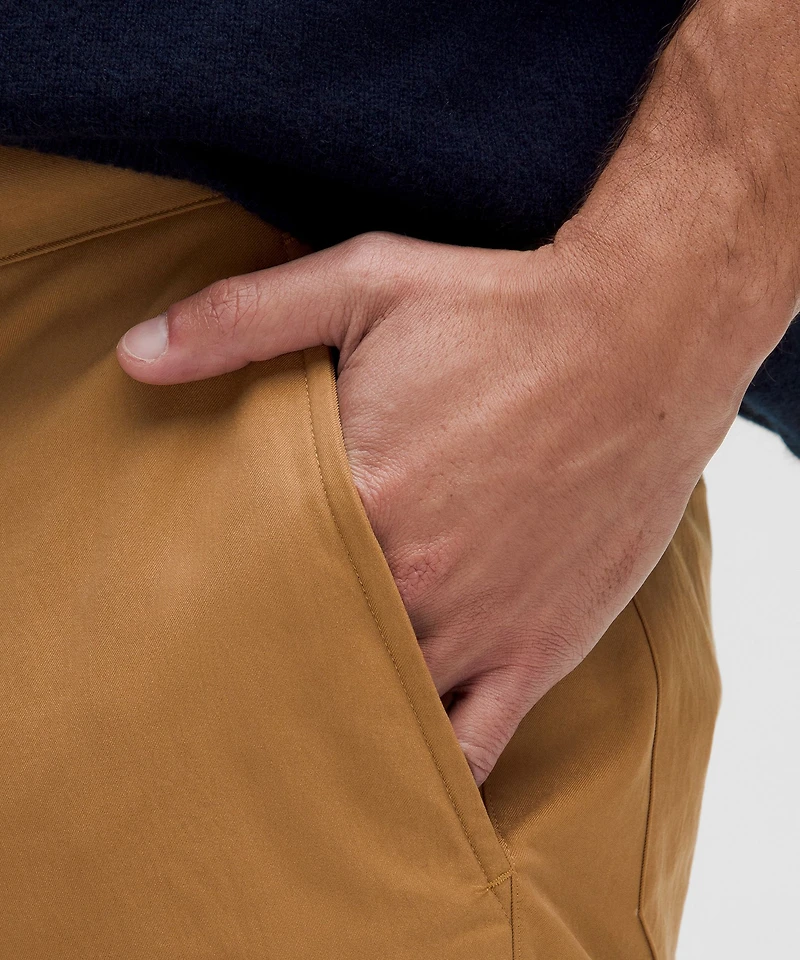 Slim-Tapered Smooth Twill Trouser *Cropped | Men's Trousers