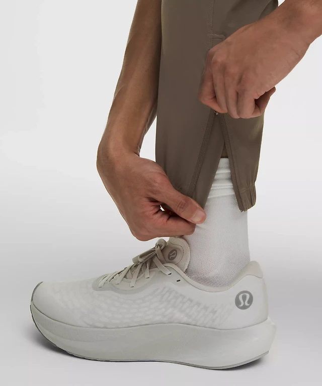 Pace Breaker Jogger *Regular