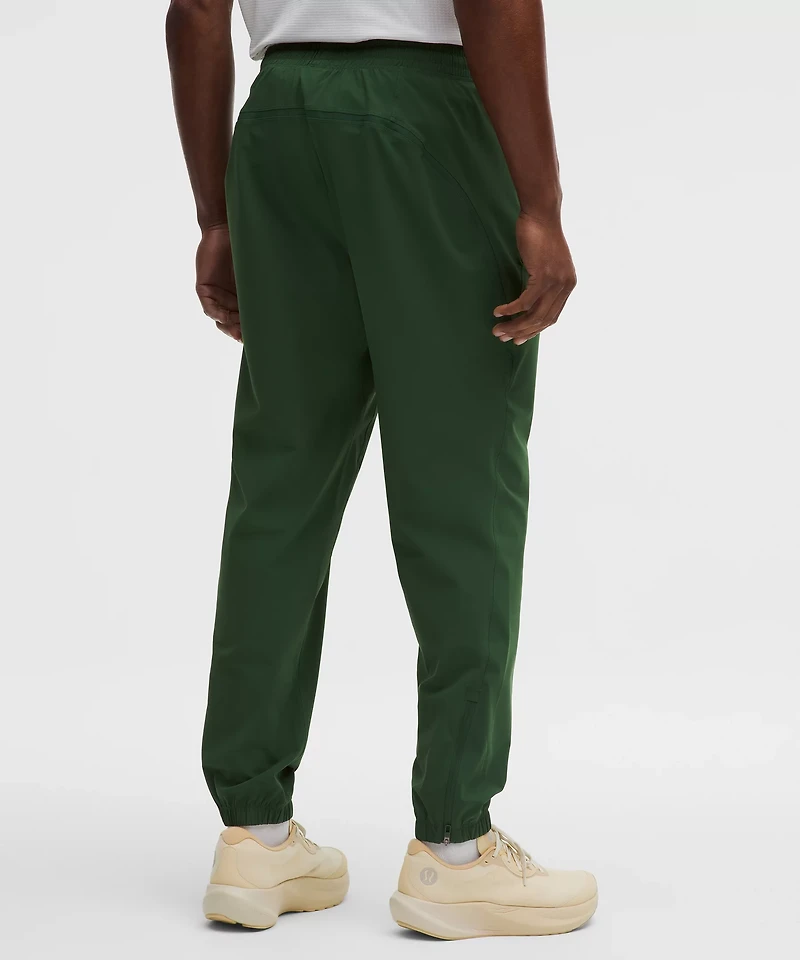 Pace Breaker Jogger *Regular