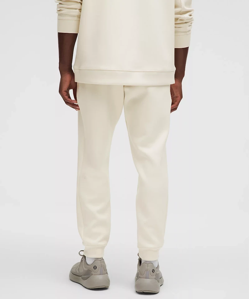 Smooth Spacer Jogger *Regular