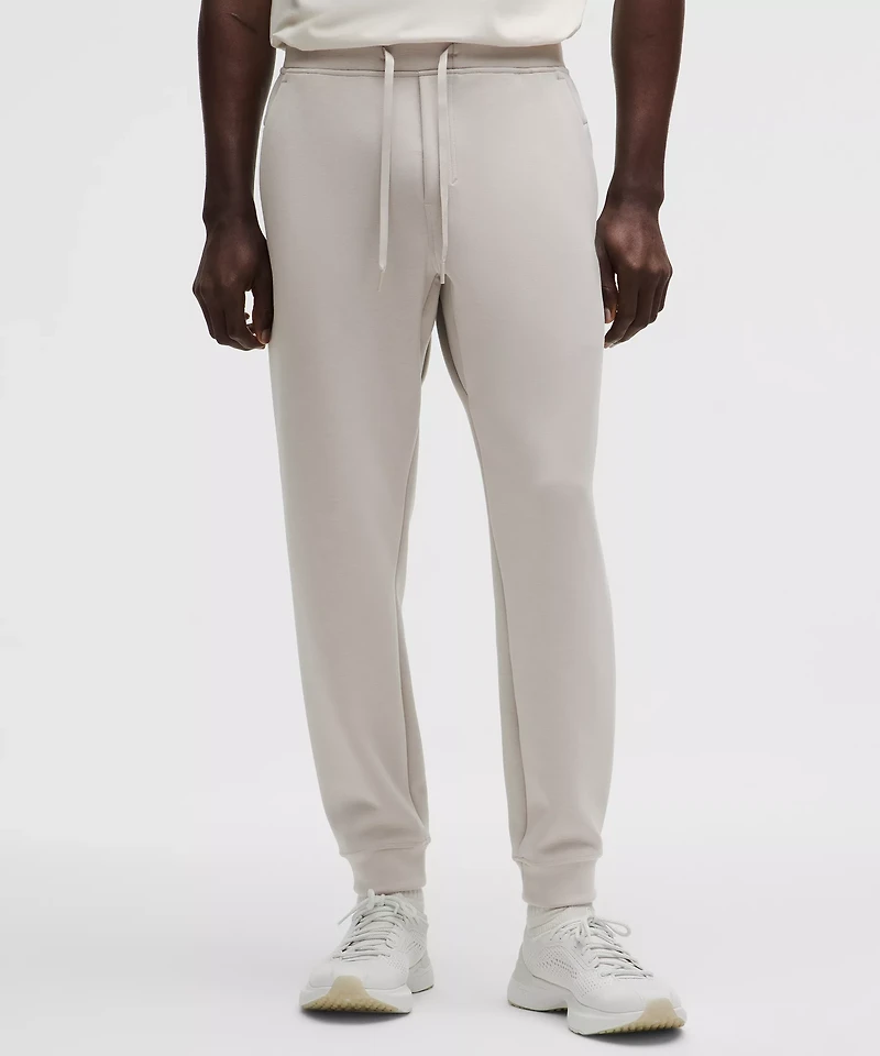 Smooth Spacer Jogger *Regular
