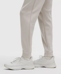 Smooth Spacer Jogger *Regular