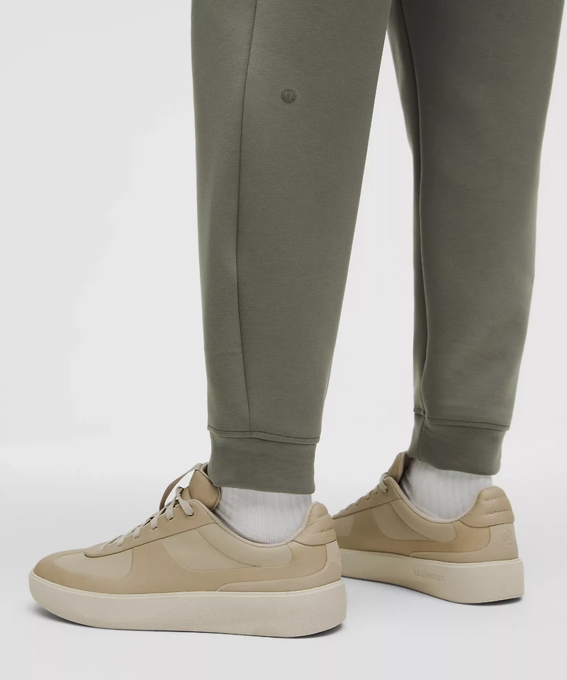 Smooth Spacer Jogger *Shorter | Men's Joggers