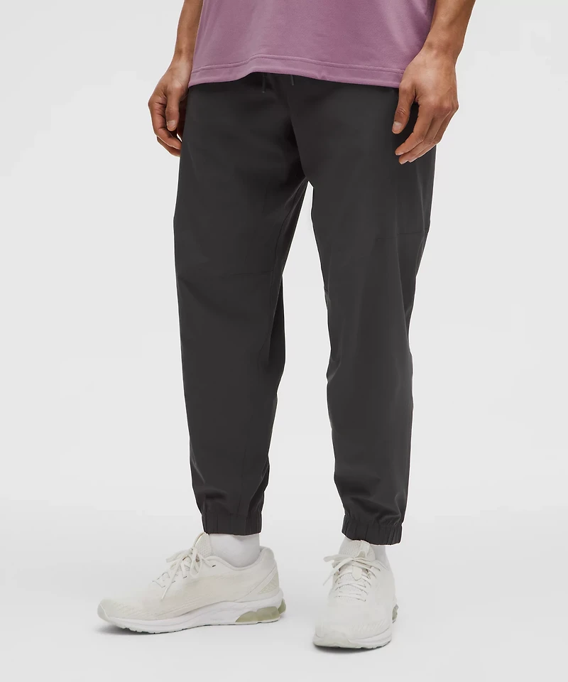Zeroed Classic-Fit Cargo Jogger *Regular | Men's Joggers