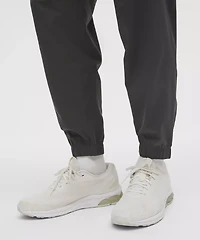 Zeroed Classic-Fit Cargo Jogger *Regular | Men's Joggers