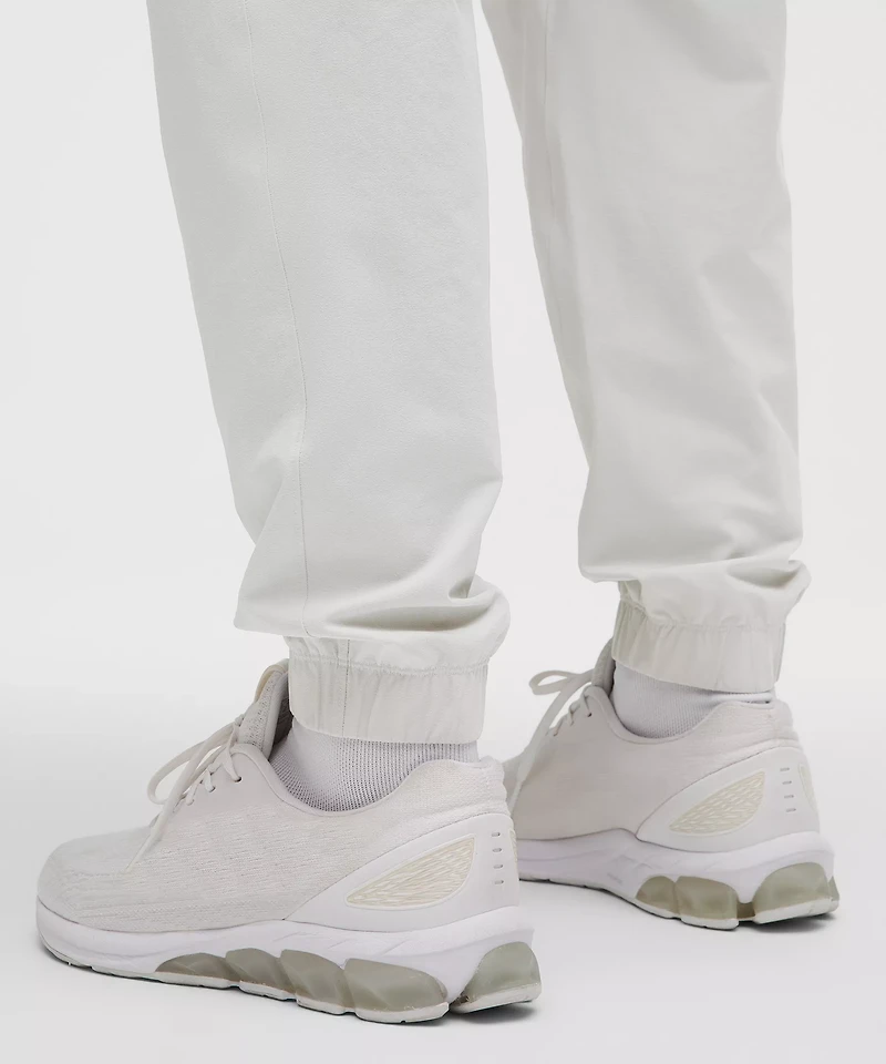 Zeroed Classic-Fit Cargo Jogger *Regular