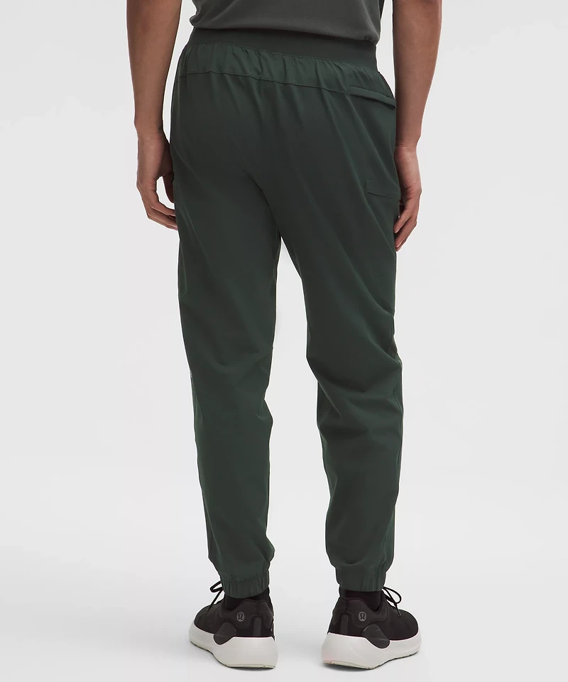 Zeroed Classic-Fit Cargo Jogger *Regular | Men's Joggers