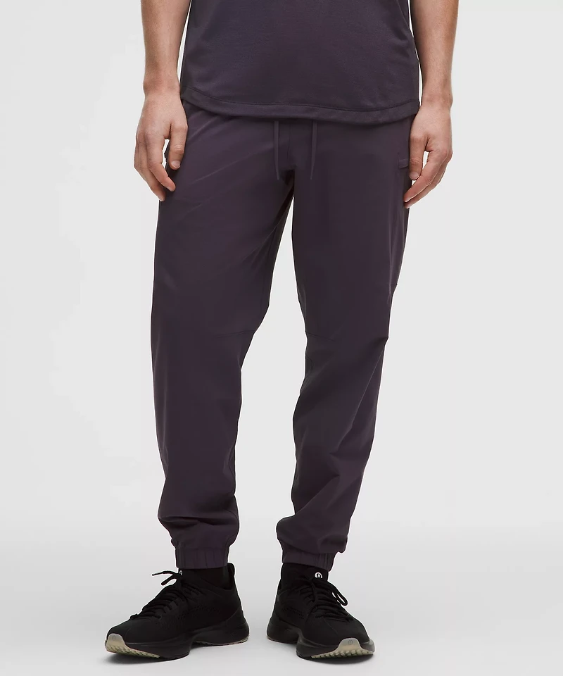 Zeroed Classic-Fit Cargo Jogger *Regular | Men's Joggers