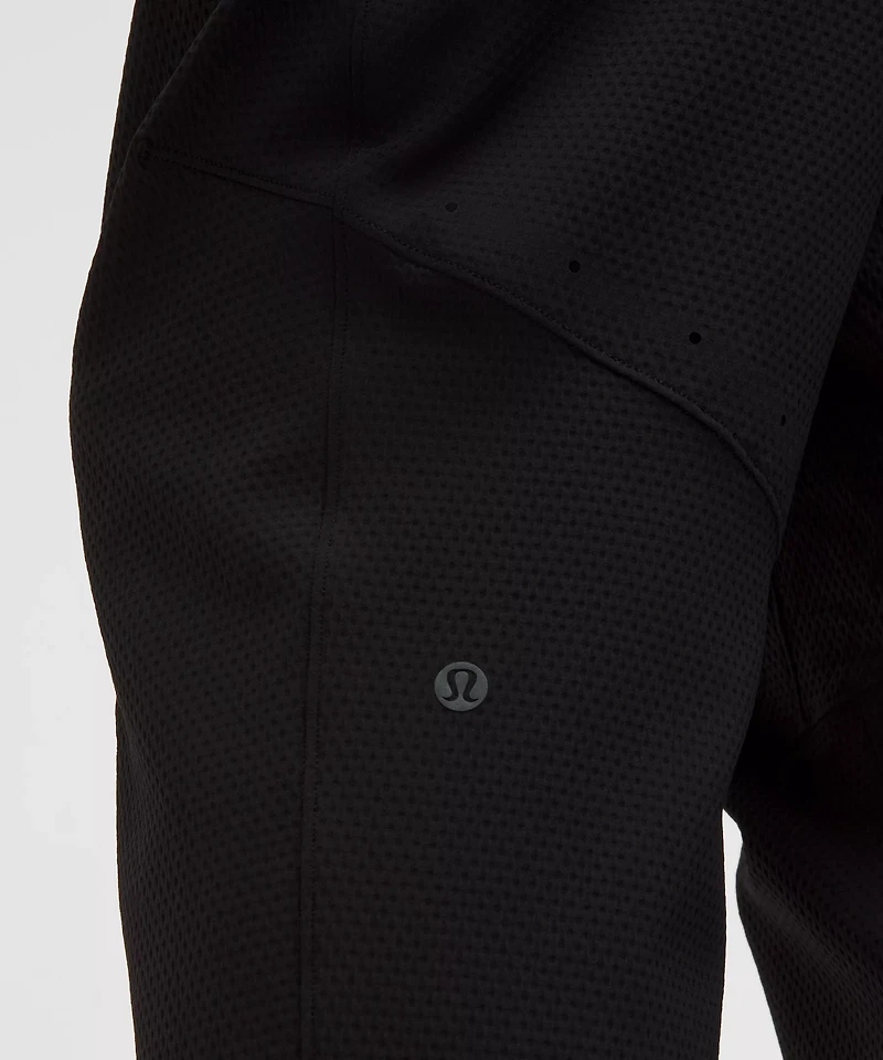 License to Train Textured Jogger *Regular