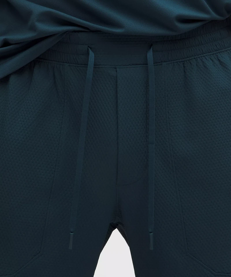 License to Train Textured Jogger *Regular