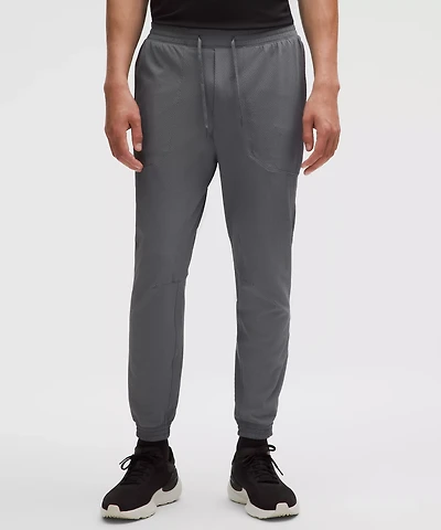 License to Train Textured Jogger *Regular