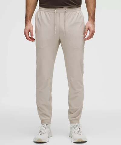 License to Train Textured Jogger *Regular