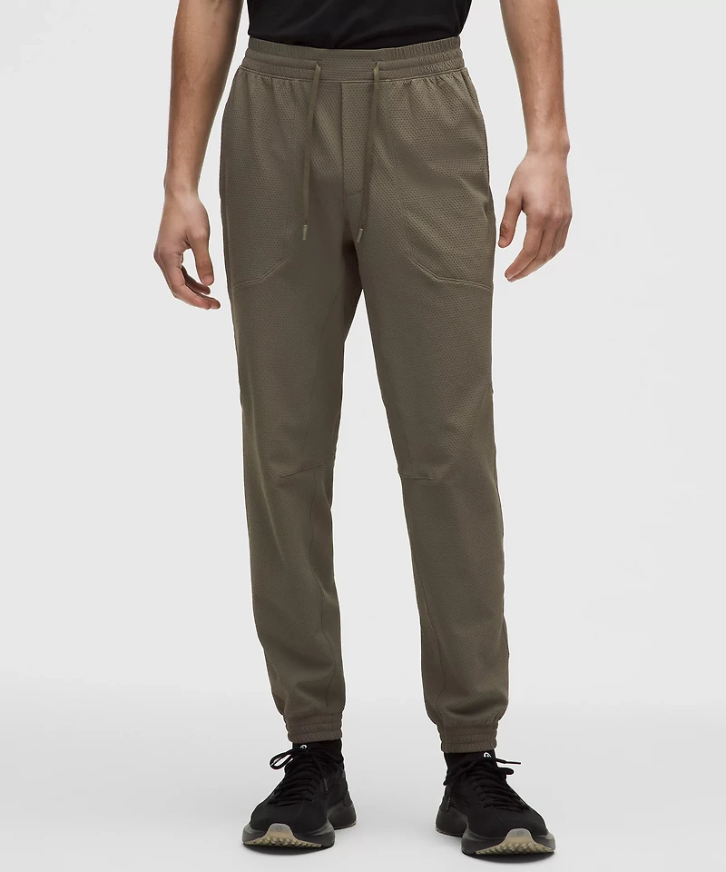 License to Train Textured Jogger *Tall