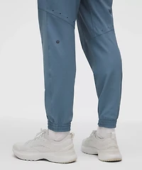 License to Train Textured Jogger *Tall