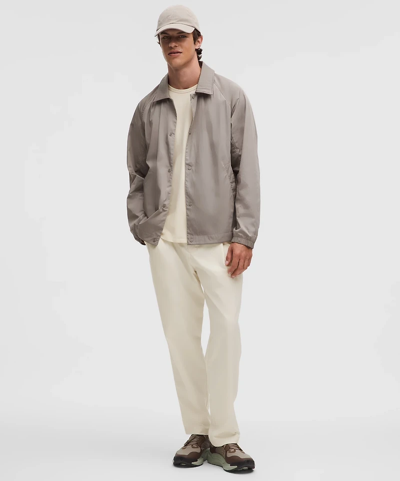 Woven Classic-Fit Pleated Trouser *Regular | Men's Trousers