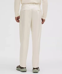 Woven Classic-Fit Pleated Trouser *Regular | Men's Trousers
