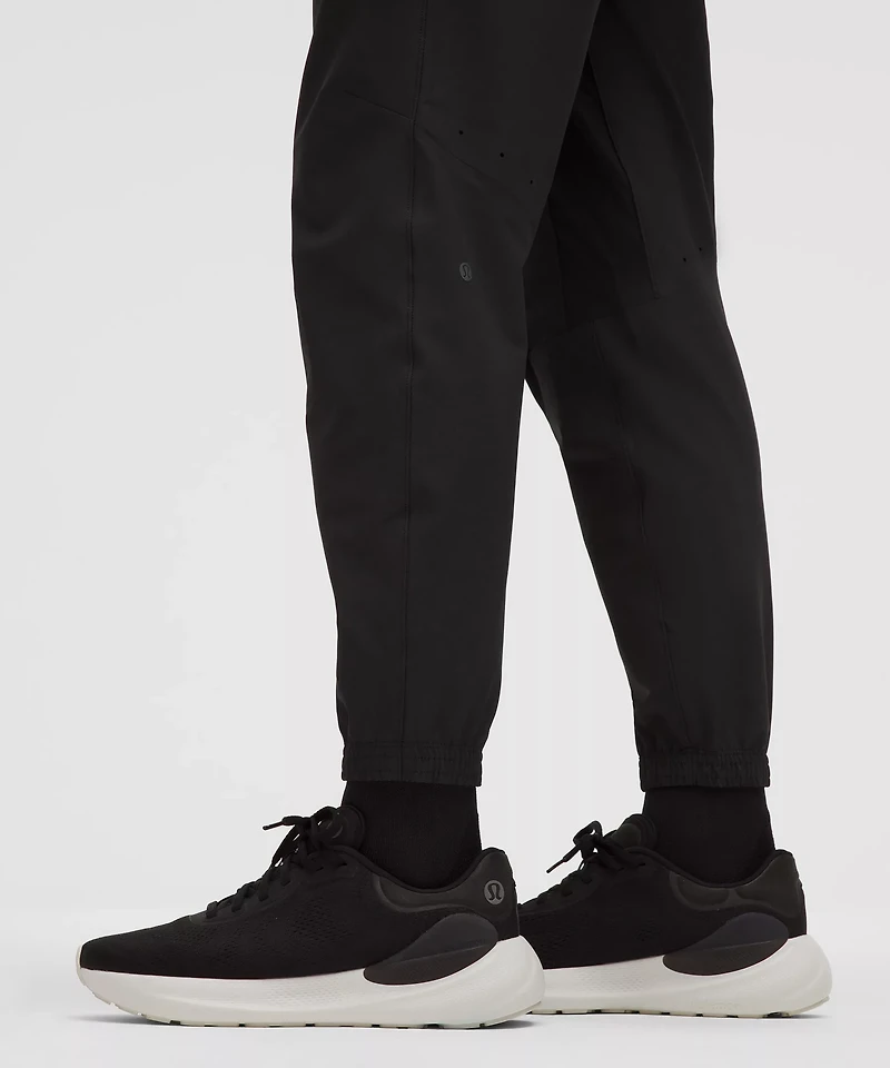 License to Train Jogger *Regular | Men's Joggers