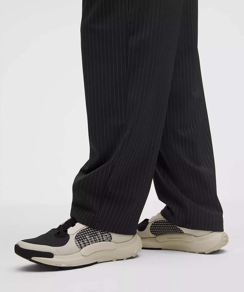 Men's Daydrift Relaxed-Fit Pleated Trouser *Regular