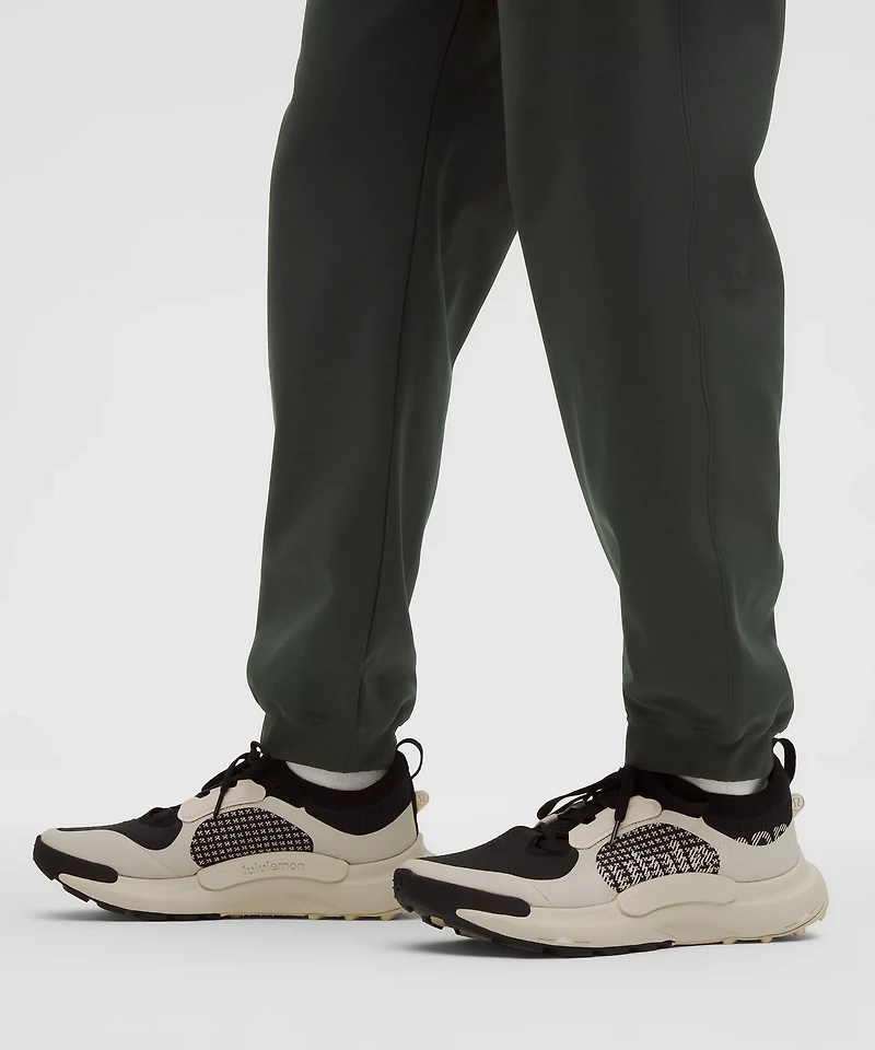 Sojourn Jogger *Regular