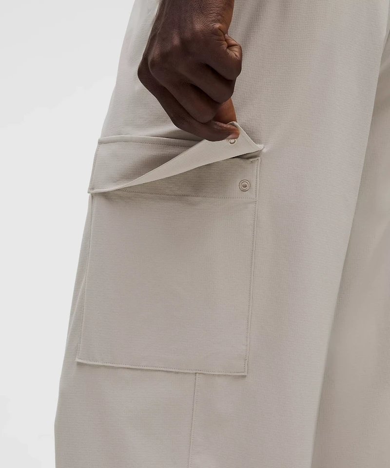 Stretch-Ripstop Relaxed Cargo Pant *Regular