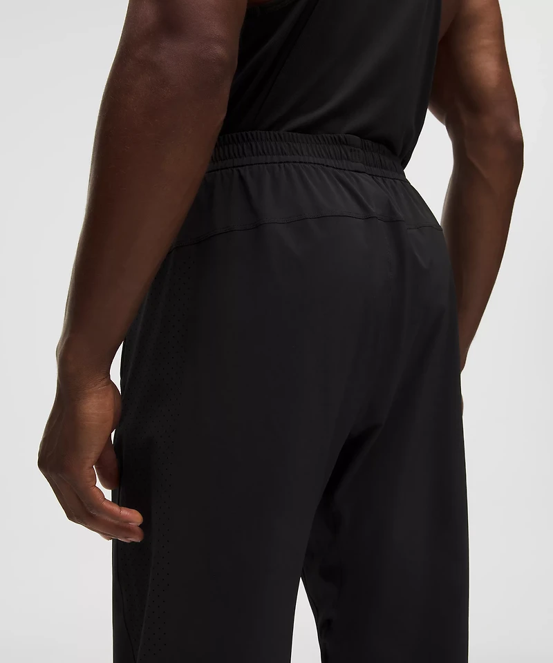 Perforated Running Pant *Regular