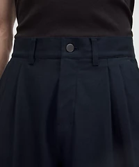 Utilitech Twill Relaxed-Fit Pleated Trouser