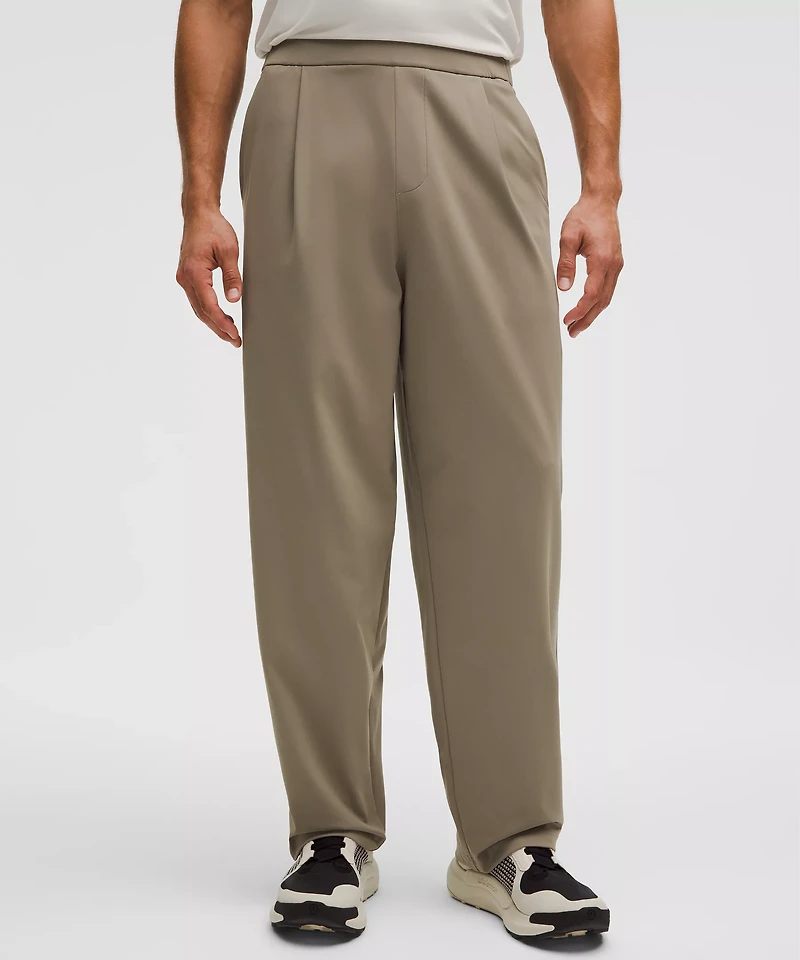 Men's Daydrift Relaxed-Fit Pleated Trouser *Regular | Trousers