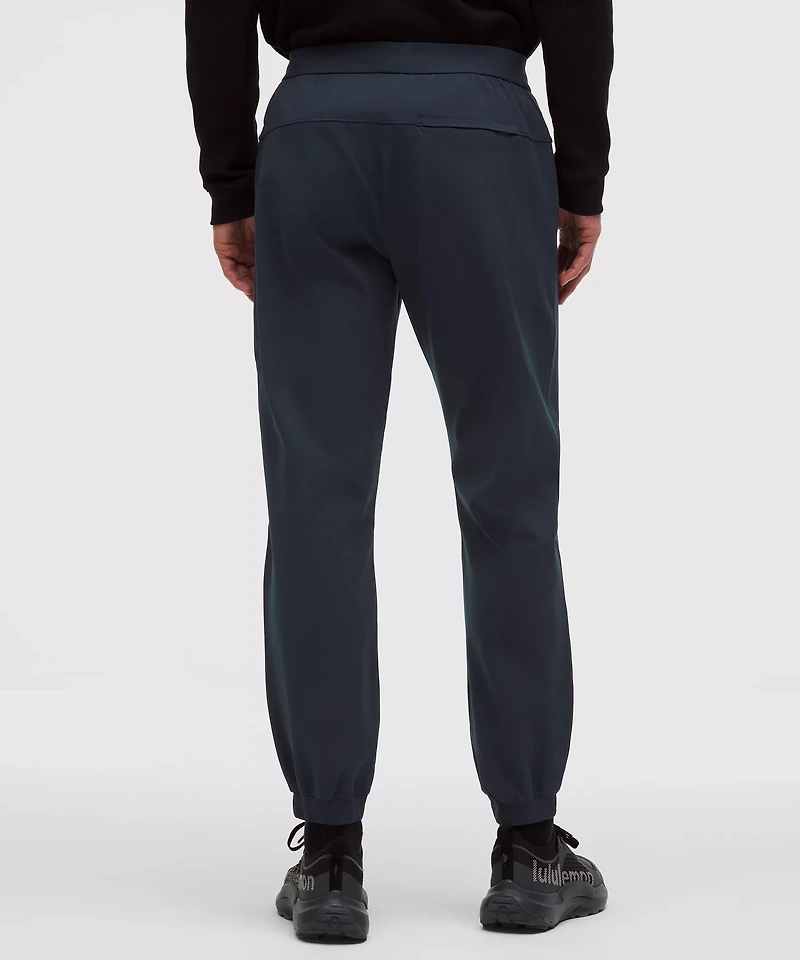 Sojourn Jogger *Shorter