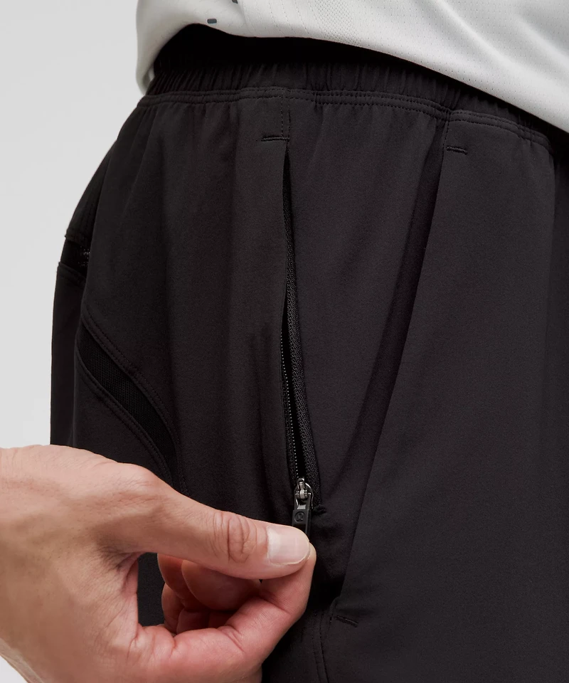 Pace Breaker Linerless Short 7" | Men's Shorts