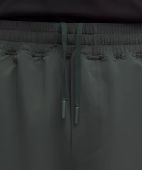 Pace Breaker Linerless Short 9" | Men's Shorts