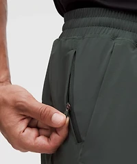 Pace Breaker Linerless Short 9" | Men's Shorts