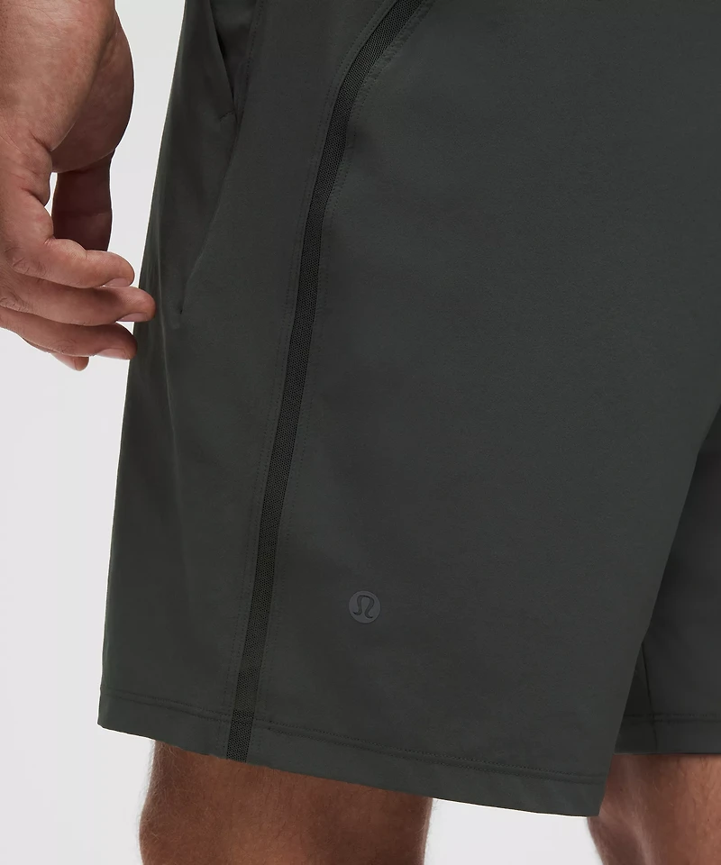Pace Breaker Linerless Short 9" | Men's Shorts