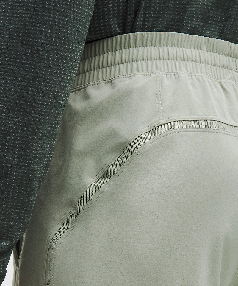 Pace Breaker Linerless Short 9" | Men's Shorts