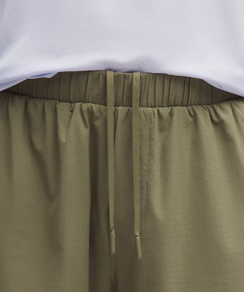 Mile Maker Run Crew Ripstop Linerless Short 6" | Men's Shorts