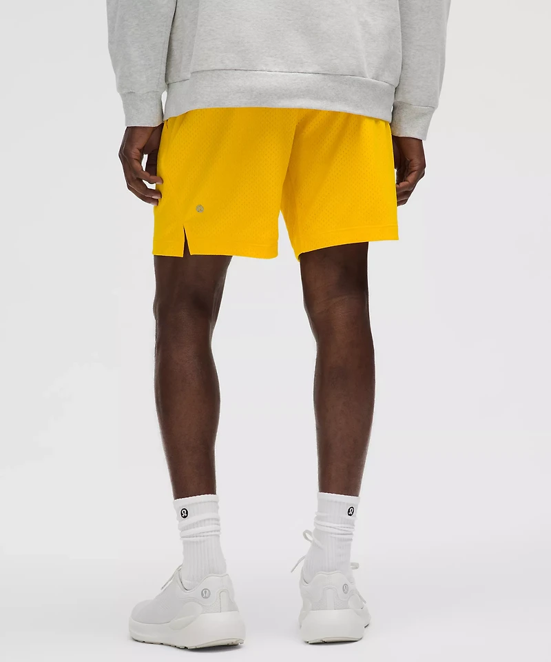 Double-Layered Mesh Linerless Short 7" | Men's Shorts