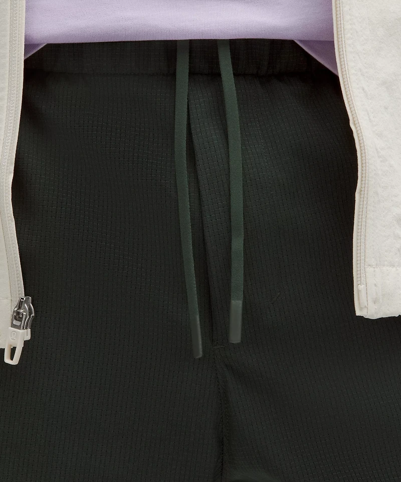 ABC WovenAir Pull-On Short 7"